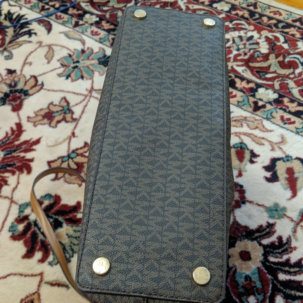 Michael kors large tote - Picture 8 of 13